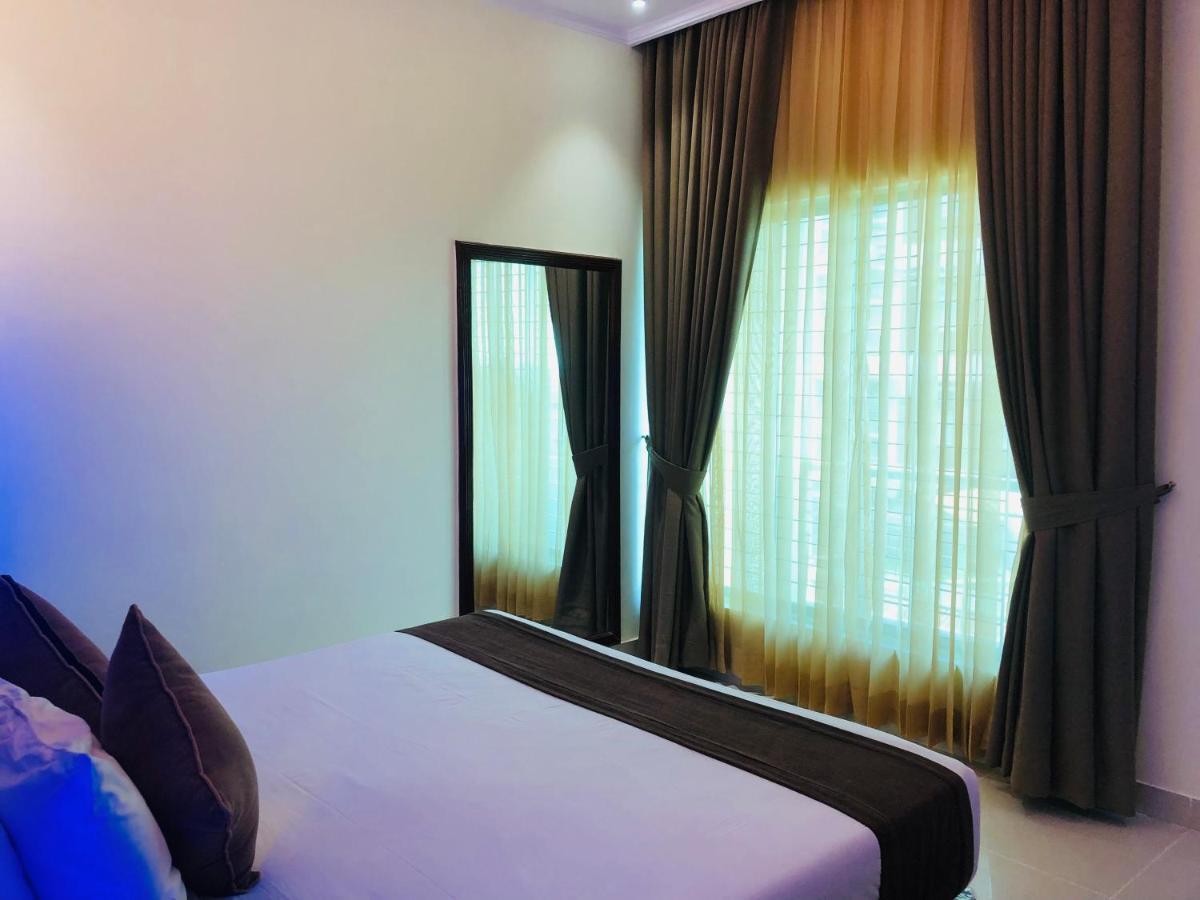 Uni Resort Cox's Bazar Bagian luar foto