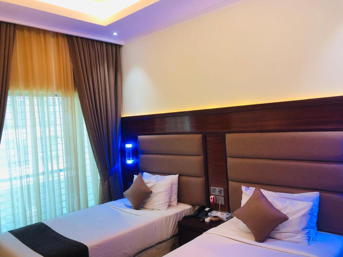 Uni Resort Cox's Bazar Bagian luar foto