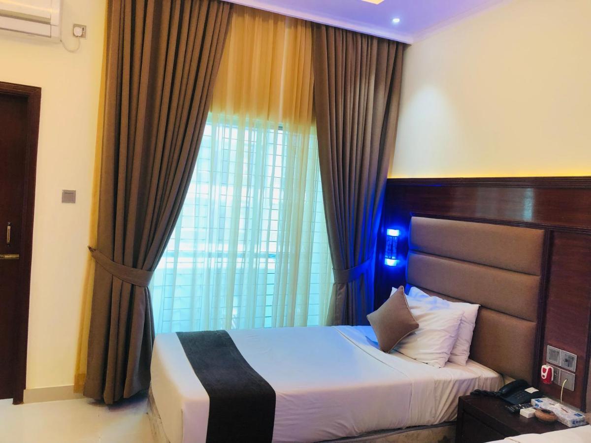 Uni Resort Cox's Bazar Bagian luar foto