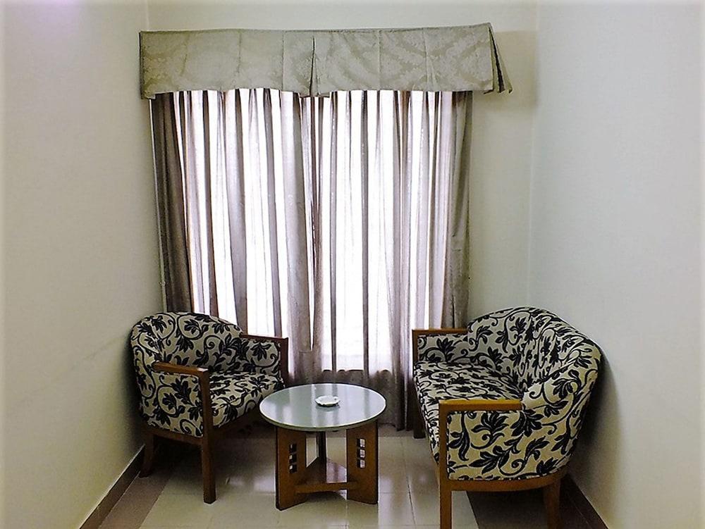 Uni Resort Cox's Bazar Bagian luar foto