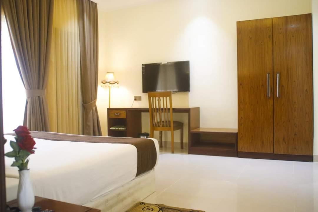 Uni Resort Cox's Bazar Bagian luar foto